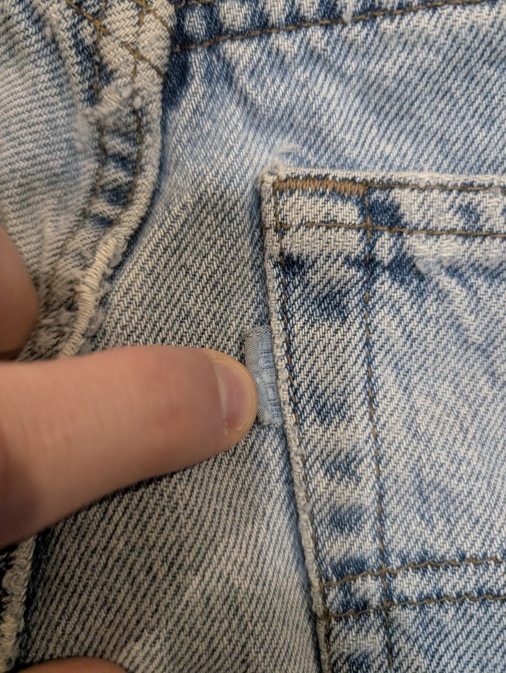 VTG 90s Levis Silvertab Jorts Stained Flaws USA Made Mens 30 (28x9)
